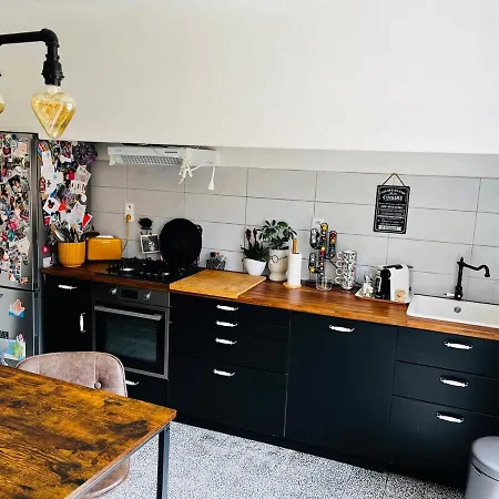 Chez Simone Valreas